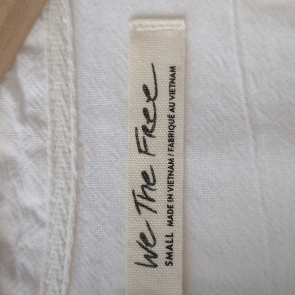 ***SOLD***We The Free Oversized Button Front Shirt White Women's Small - Picture 4 of 8